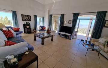 Слайд недвижимости 32