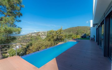 Property slide 14