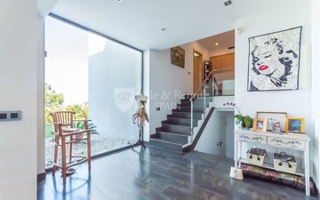 Property slide 15