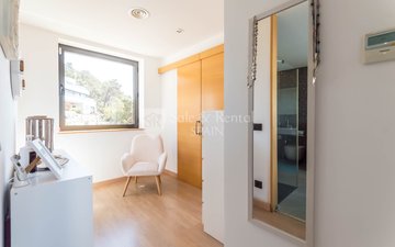 Property slide 31