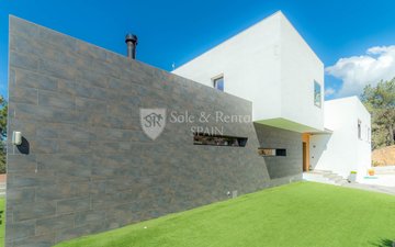 Property slide 42