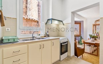 Property slide 18