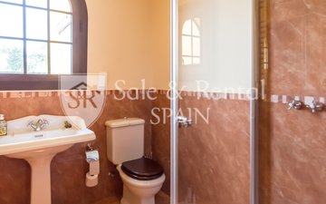 Property slide 16