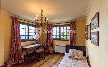 Property slide 19