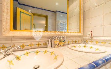 Property slide 28