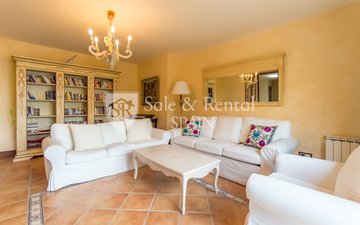 Property slide 40