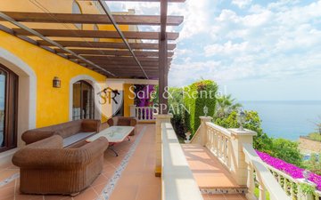 Property slide 42