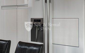 Property slide 22