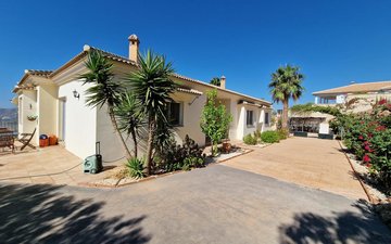 Property slide 22
