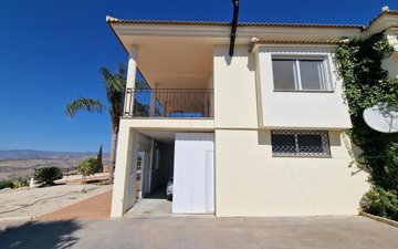 Property slide 25
