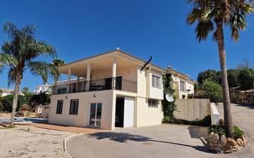 Property slide 27