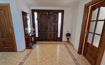 Property slide 30