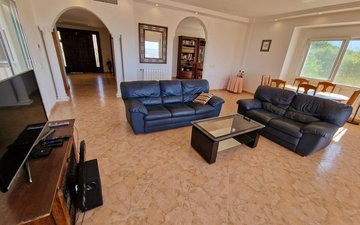 Property slide 35