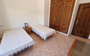 Property slide 39