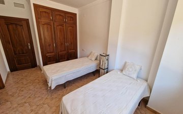 Property slide 44