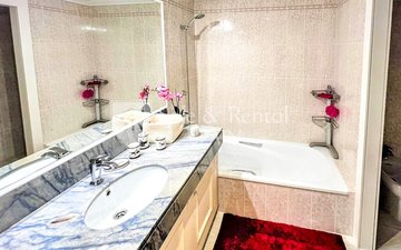 Property slide 22