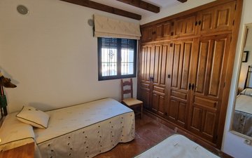 Property slide 40