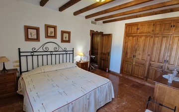 Property slide 41