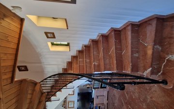 Property slide 44
