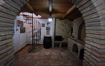 Property slide 48