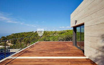 Property slide 8