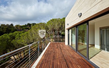 Property slide 12