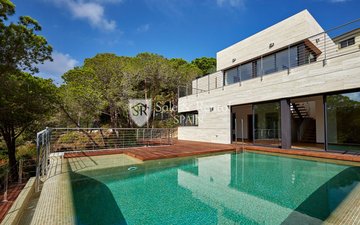 Property slide 29