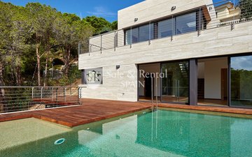 Property slide 30
