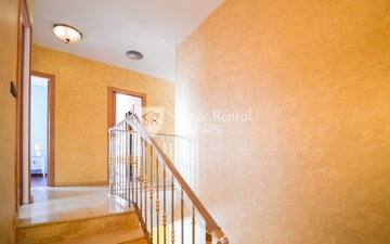 Property slide 21