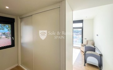 Property slide 18