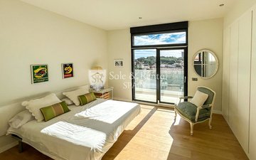 Property slide 25