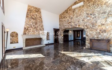 Property slide 18