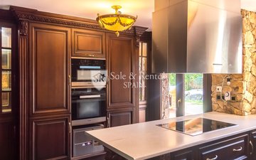 Property slide 23