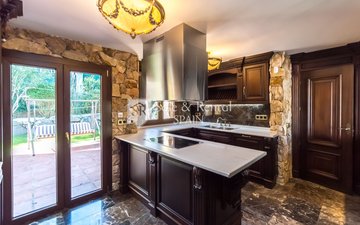 Property slide 24