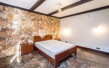 Property slide 36