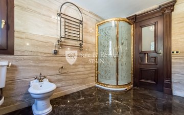Property slide 45