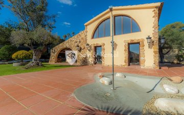 Property slide 47