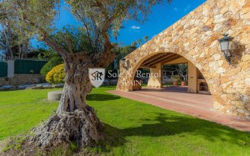 Property slide 48