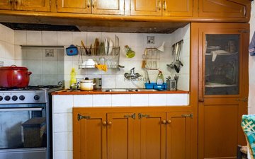 Property slide 17