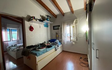 Property slide 8