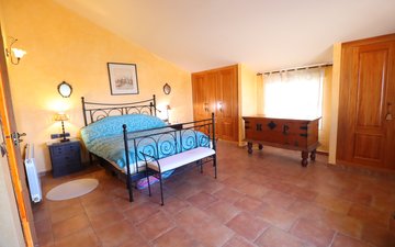 Property slide 31