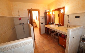 Property slide 16
