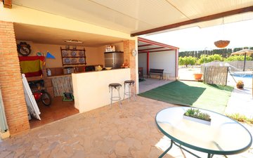 Property slide 44