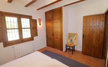 Property slide 35