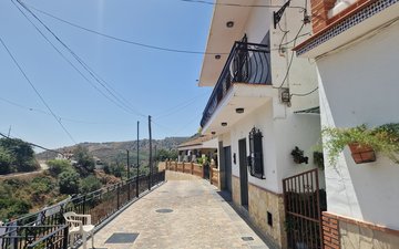 Property slide 8