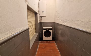 Property slide 15