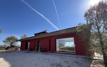 Property slide 10