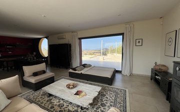 Property slide 18