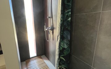 Property slide 25