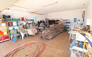 Property slide 39